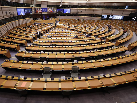 Fin de la saga du Brexit: feu vert des eurodéputés à l'accord