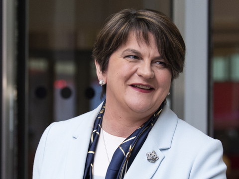La Première ministre d'Irlande du Nord annonce sa démission