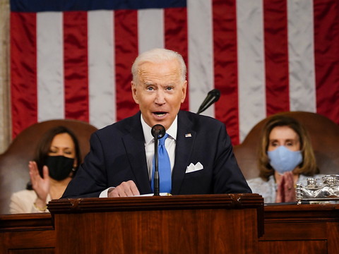 Biden qualifie la Suisse de paradis fiscal, Maurer réagit calmement