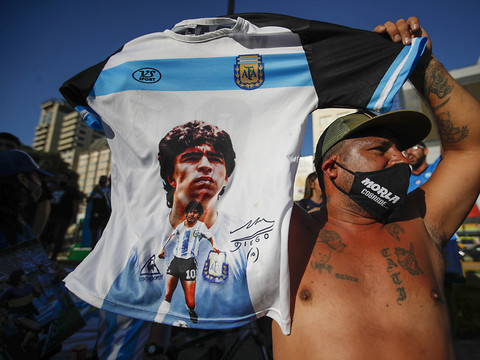 Maradona a agonisé, 