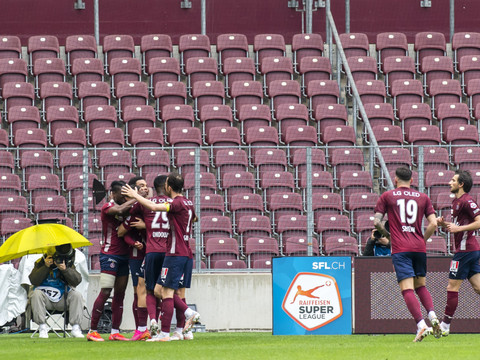 Servette se paie le champion, Sion et le LS se neutralisent