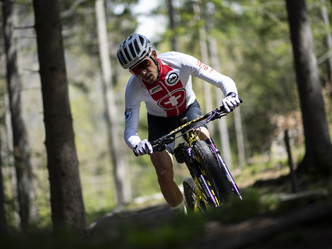 Van der Poel s'impose, Schurter 3e