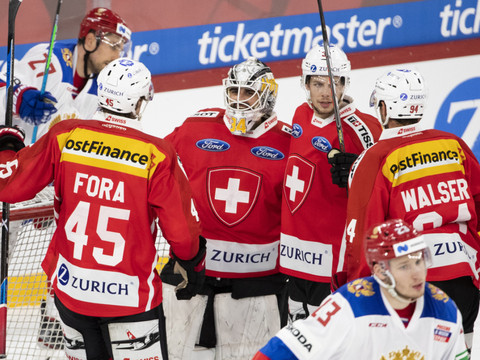 Fischer procède à un nouveau 