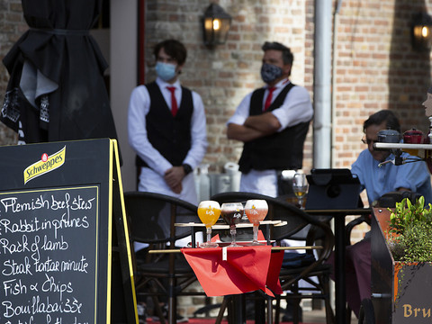 La Belgique rouvre ses terrasses sous une météo capricieuse