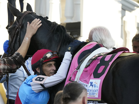 Le cheval vainqueur du Kentucky Derby positif à un stéroïde
