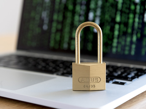 Mieux protéger le domaine de la santé des cybercriminels