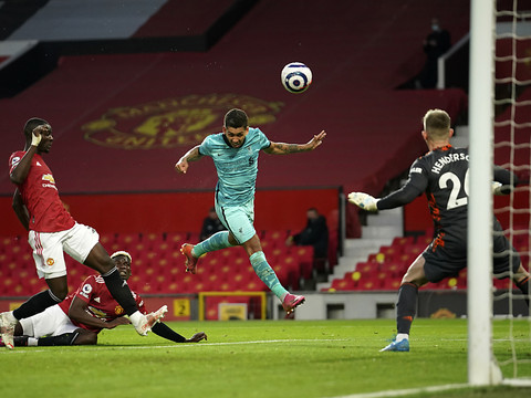 Premier League: Liverpool s'impose 4-2 à Old Trafford