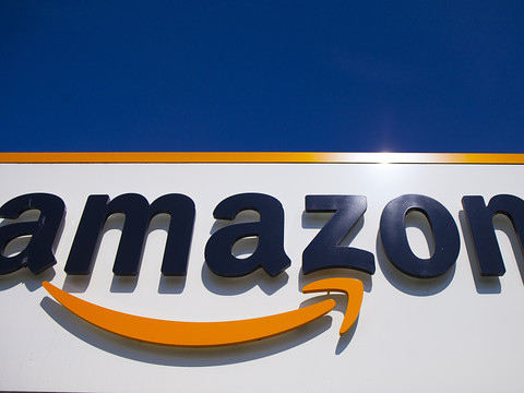 Amazon crée 10'000 emplois au Royaume-Uni