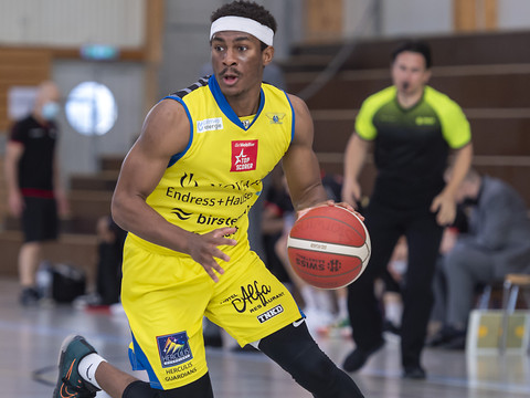Les Lions piégés par les Starwings