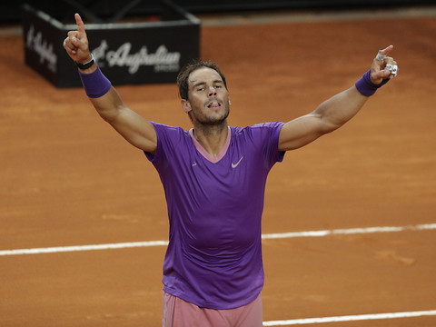 Nadal bat Djokovic pour conquérir son dixième sacre à Rome