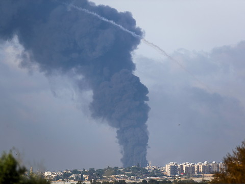 Le conflit Hamas/Israël entre dans sa deuxième semaine