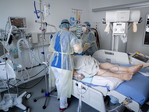 La Suisse compte 1198 nouveaux cas de coronavirus en 24 heures