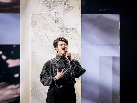 Gjon's Tears qualifié pour la finale de l'Eurovision de la chanson