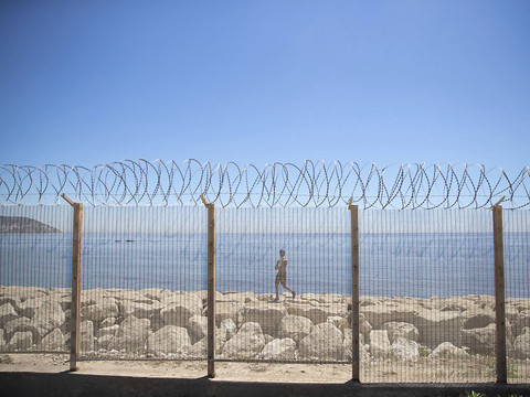 La frontière entre le Maroc et l'enclave de Ceuta retrouve le calme