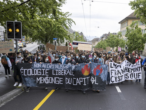 Grève et actions pour un avenir solidaire et durable