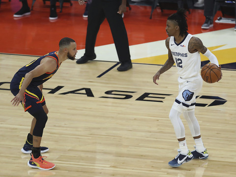 Les Grizzlies écartent les Warriors et avancent en play-off