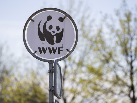 Le WWF donne bons et mauvais points durables aux banques suisses