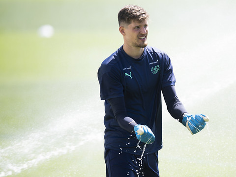 Kobel signe jusqu'en 2026 à Dortmund
