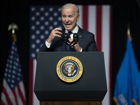 Biden au chevet des Noirs à Tulsa, un siècle après un massacre