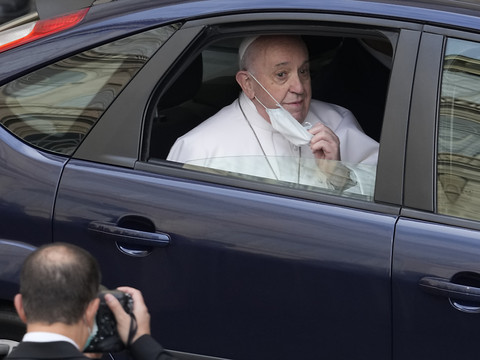 Pensionnats autochtones: l'absence d'excuses de l'Eglise 