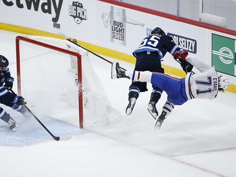 Montréal s'impose à Winnipeg dans l'acte I