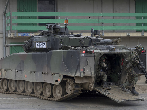 Le DDPS va améliorer ses procédures d'acquisition