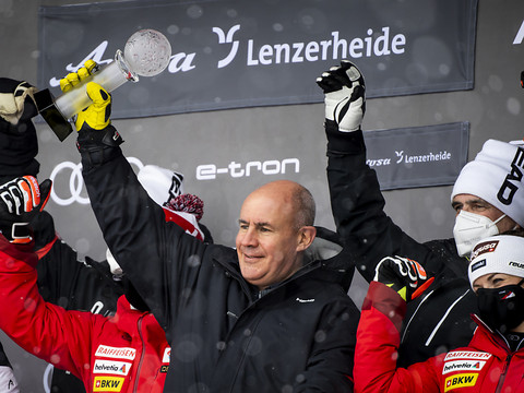 FIS: Johan Eliasch succède à Gianfranco Kasper