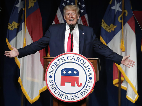 Trump entretient le suspense sur une nouvelle candidature
