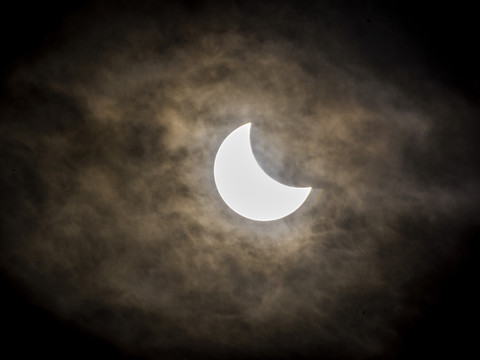Une petite éclipse solaire est attendue jeudi
