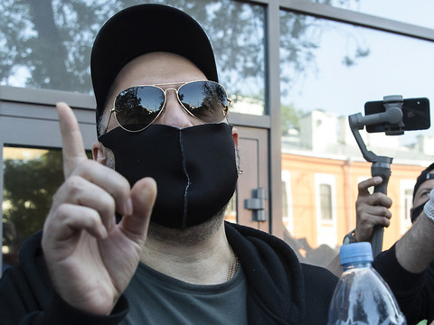 Condamné, le réalisateur russe Serebrennikov est privé de Cannes