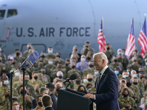 Joe Biden entame sa tournée européenne