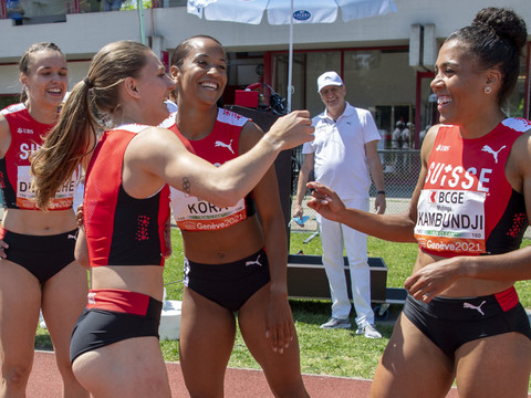 Meilleure performance mondiale pour le 4x100 m dames