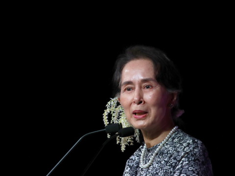 Début du premier procès contre Aung San Suu Kyi