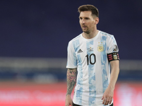 Faux départ pour  l'Argentine