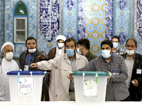 L'Iran élit un président, victoire attendue d'Ebrahim Raïssi