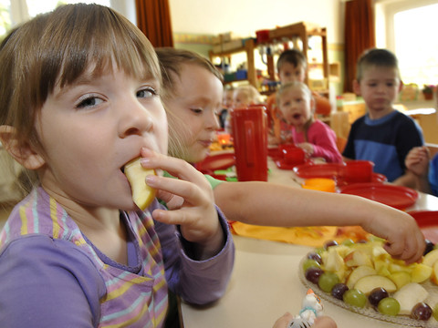 Unicef: les gardes d'enfants trop chères pour la famille moyenne