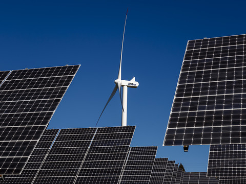 Le Conseil fédéral présente une grande réforme de l'énergie