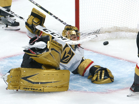 Le Canadien prend la main