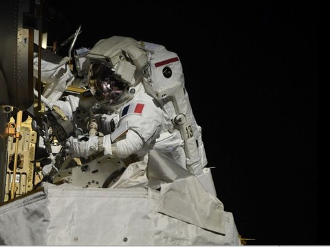 Thomas Pesquet de retour à la station après sa sortie dans l'espace