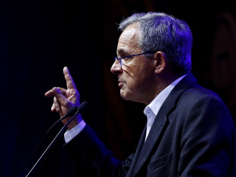 Régionales en France: premiers accords à gauche, retrait au forceps en Paca