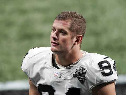 Carl Nassib, premier joueur professionnel à faire son coming out