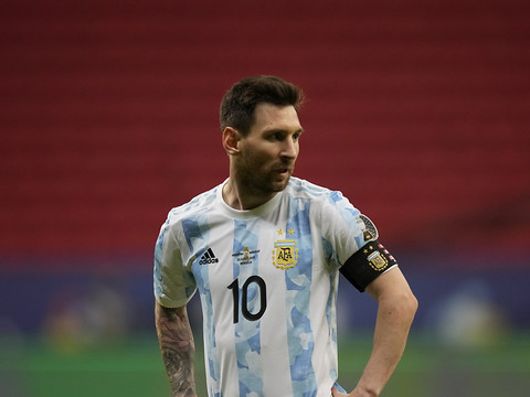 Argentine qualifiée et Messi record, au bout de l'ennui