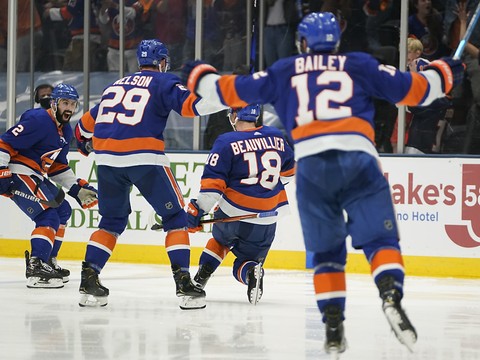 Les Isles égalisent à 3-3 face au Lightning