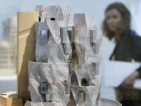 Arles s'enrichit d'une tour Gehry, avec un campus artistique