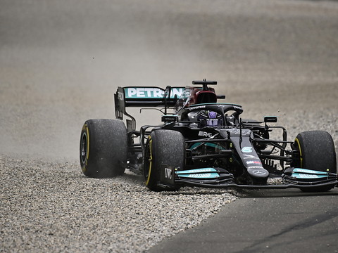 Hamilton répond à Verstappen