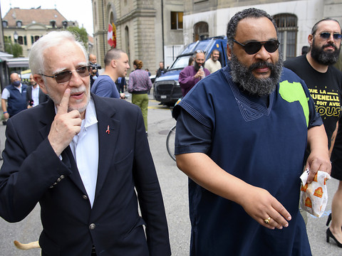 Peine pécuniaire sans sursis requise contre Dieudonné