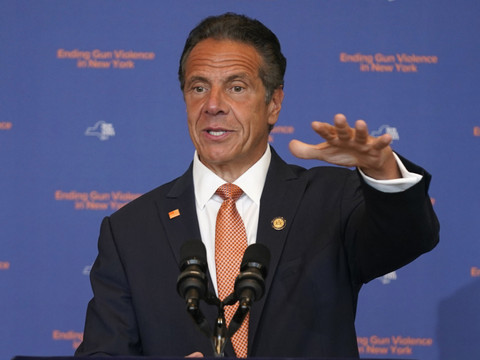 Armes à feu: l'Etat de New York annonce des mesures d'urgence
