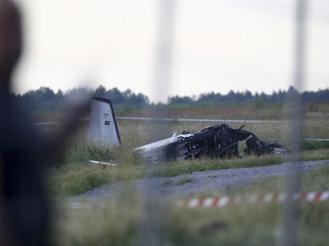 Plusieurs morts dans le crash d'un petit avion