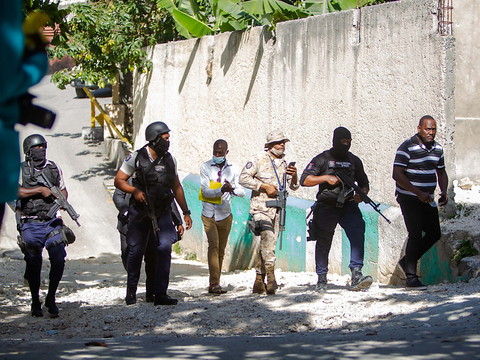 Assassinat du président haïtien: 17 ex-militaires colombiens soupçonnés