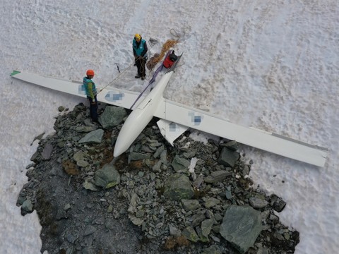 Une collision est à l'origine de l'accident d'avion à Bivio (GR)